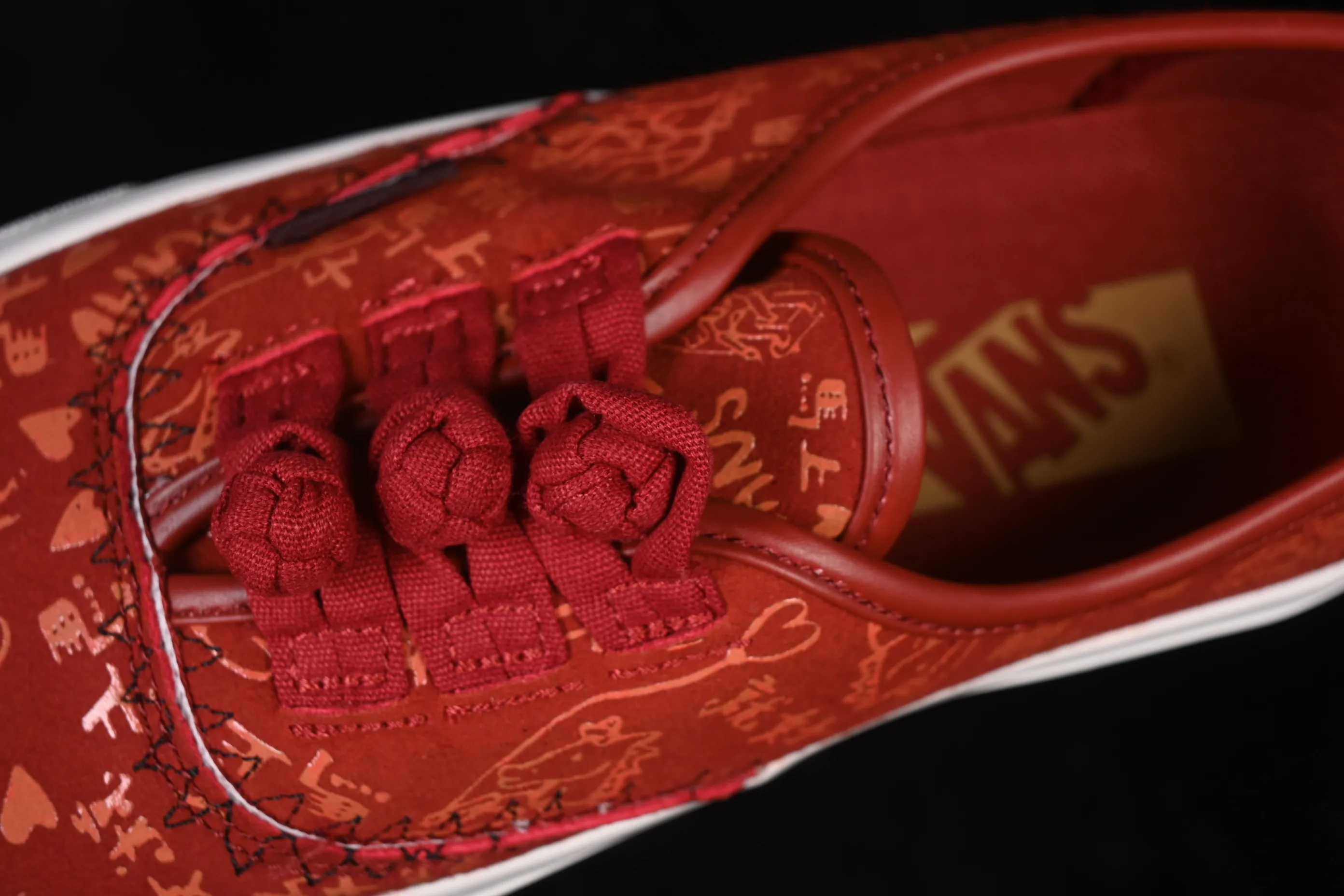 All categories Vans Vans series Vans Low Vans Authentic Year of the Horse limited low-top casual skateboard shoes VN000Z3UHRU